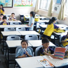 Bureau et chaise de classe d&#39;école